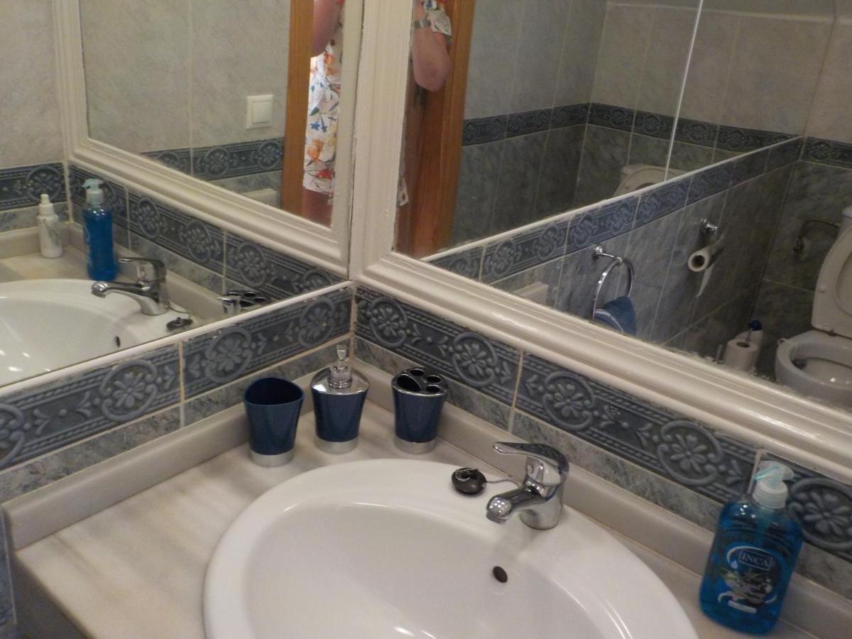 Casa La Zenia Elite Townhouse With Shared Pool And 10 Minutes Walk To Beach Villa Orihuela Exteriör bild