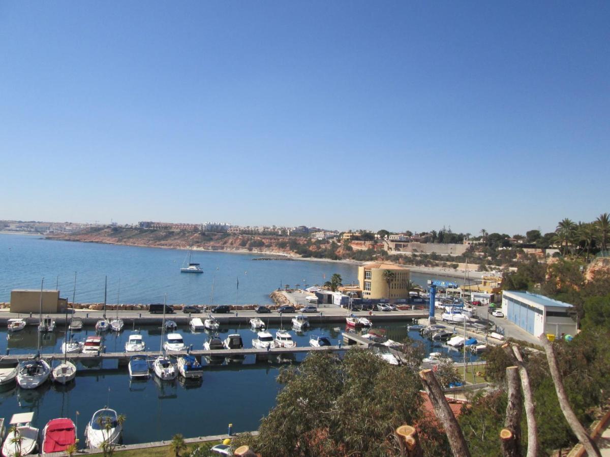 Casa La Zenia Elite Townhouse With Shared Pool And 10 Minutes Walk To Beach Villa Orihuela Exteriör bild